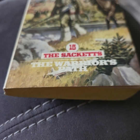 LOUIS L'AMOUR: The Warrior's Path (The Sacketts #15) - Vintage Western Paperback - Picture 5 of 8